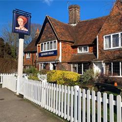 The Queens Head, Sedlescombe opening hours
