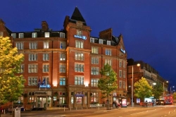 Hilton Nottingham, opening hours