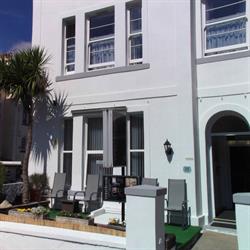 Westbrook Guesthouse, Torquay opening hours