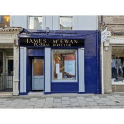 James McEwan & Son, Perth opening hours