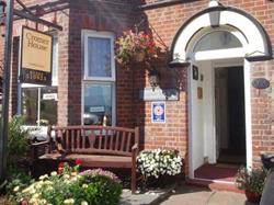 Cromer House Bed and Breakfast, opening hours