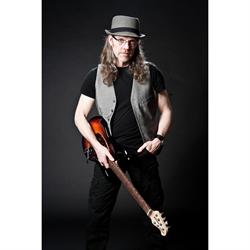 Adrian Thomas Guitar Tuition, Bracknell opening hours