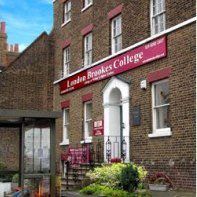 London Brookes College, opening hours
