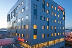 Hampton by Hilton London Gatwick Airport, opening hours