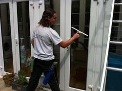 Cleaning Windows London, opening hours