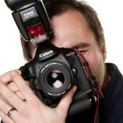 James Broome Photography, Manchester opening hours