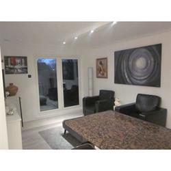 Canal Side Apartment MK, Milton Keynes opening hours