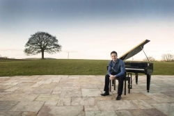 Benjamin Clarke - The Wedding Pianist in Macclesfield (Cheshire) - Opening Hours