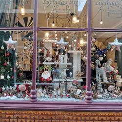Lucinda's Attic, Whitby opening hours