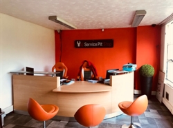 Service Pit Stop, Bletchley opening hours
