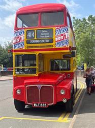 AM Taxi Dorking - Taxi in Dorking, opening hours