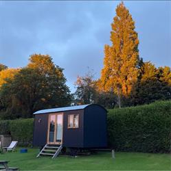 Cedar Gables Campsite, Wadhurst opening hours
