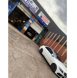 TopTread, High Wycombe opening hours