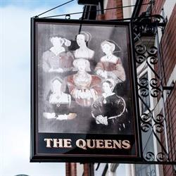 Queens Hotel, Hyde opening hours