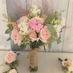Weddings & Flowers R Us, Swadlincote opening hours