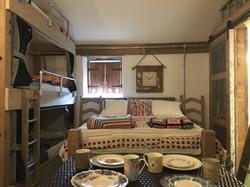 Matlock Glamping Rooms, opening hours