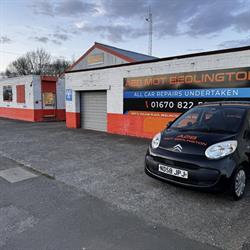 A2B MOT Bedlington, opening hours