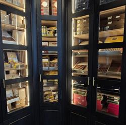 One Thames Cigars, London opening hours
